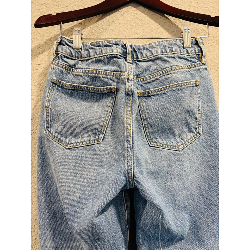 Pacsun Women's Raw Hem Mom Jeans, Light Blue, Size 26 - Picture 5 of 8